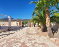 Resale - Villa - La Romana