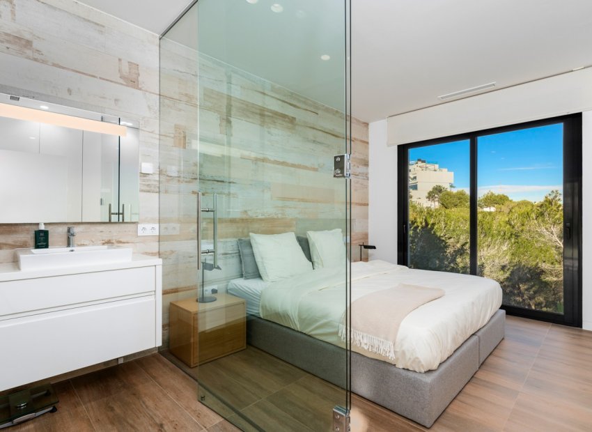 Resale - Villa - Las Colinas Golf Resort - Las Colinas golf