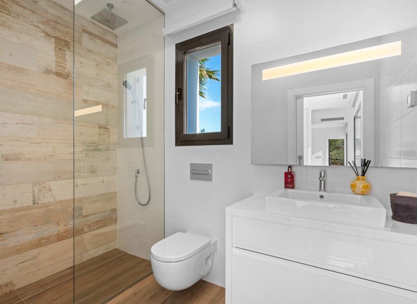 Resale - Villa - Las Colinas Golf Resort - Las Colinas golf