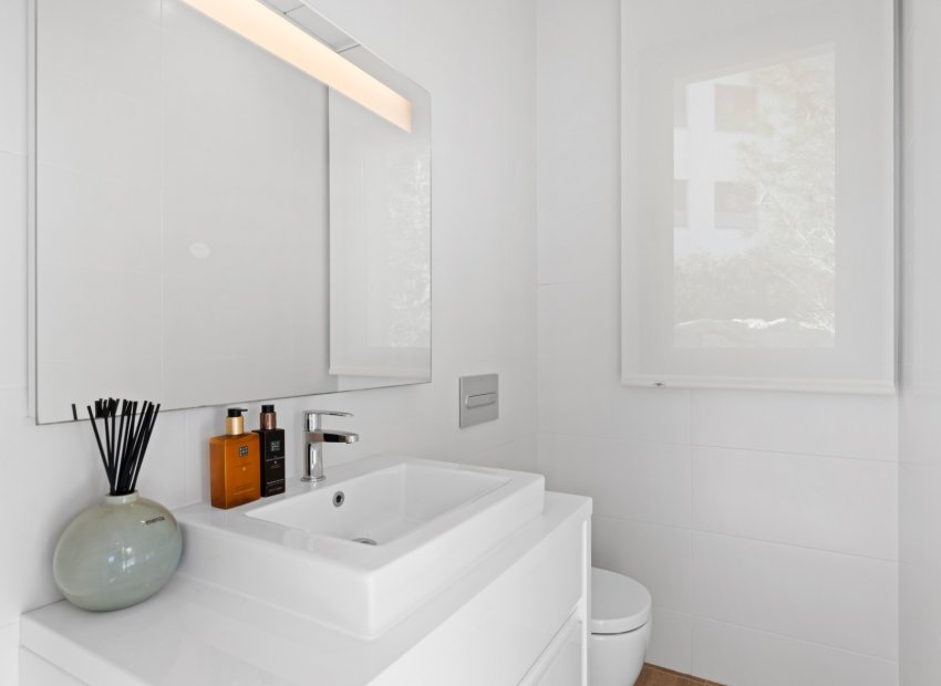 Resale - Villa - Las Colinas Golf Resort - Las Colinas golf