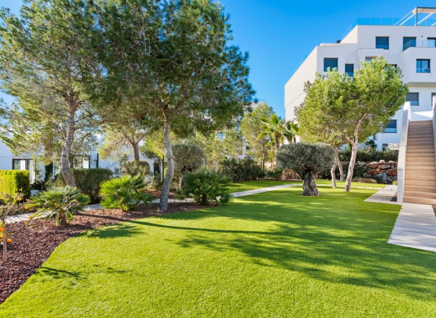 Resale - Villa - Las Colinas Golf Resort - Las Colinas golf