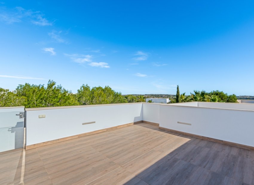 Resale - Villa - Las Colinas Golf Resort - Las Colinas golf