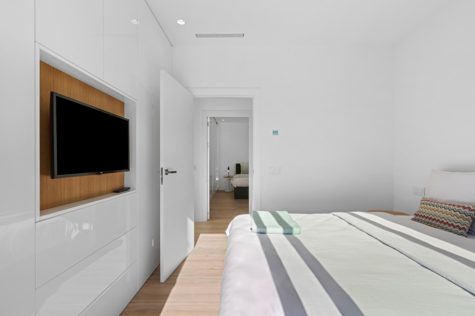 Resale - Villa - Las Colinas Golf Resort - Las Colinas golf