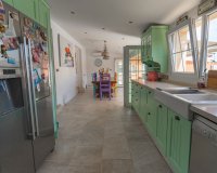 Resale - Villa - Las Heredades - Heredades