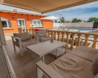 Resale - Villa - Las Heredades - Heredades