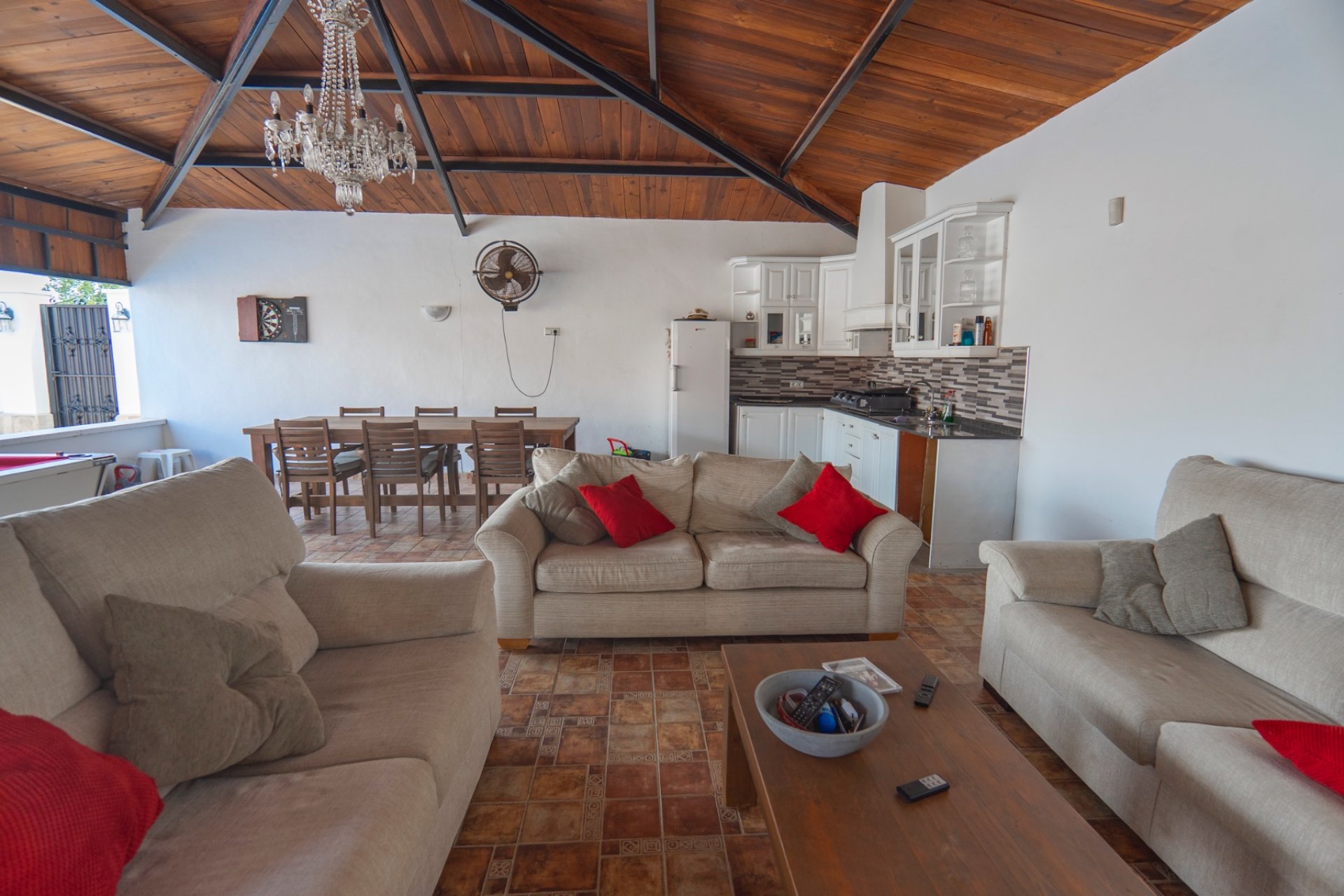 Resale - Villa - Las Heredades - Heredades