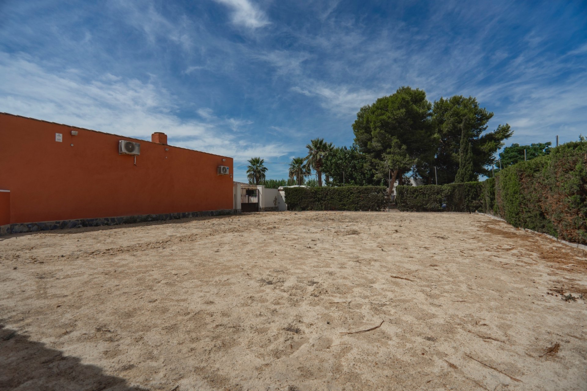 Resale - Villa - Las Heredades - Heredades
