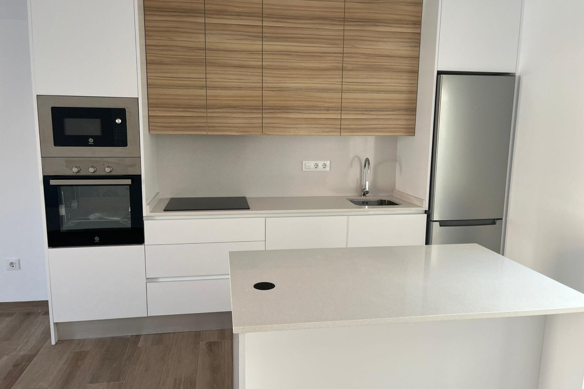 Resale - Villa - Los Alcázares