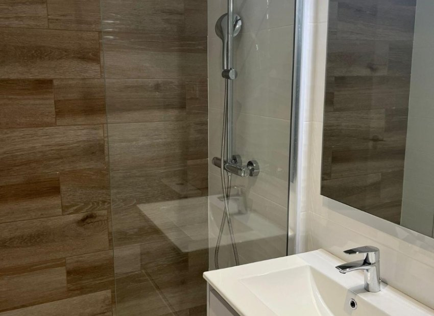 Resale - Villa - Los Alcázares