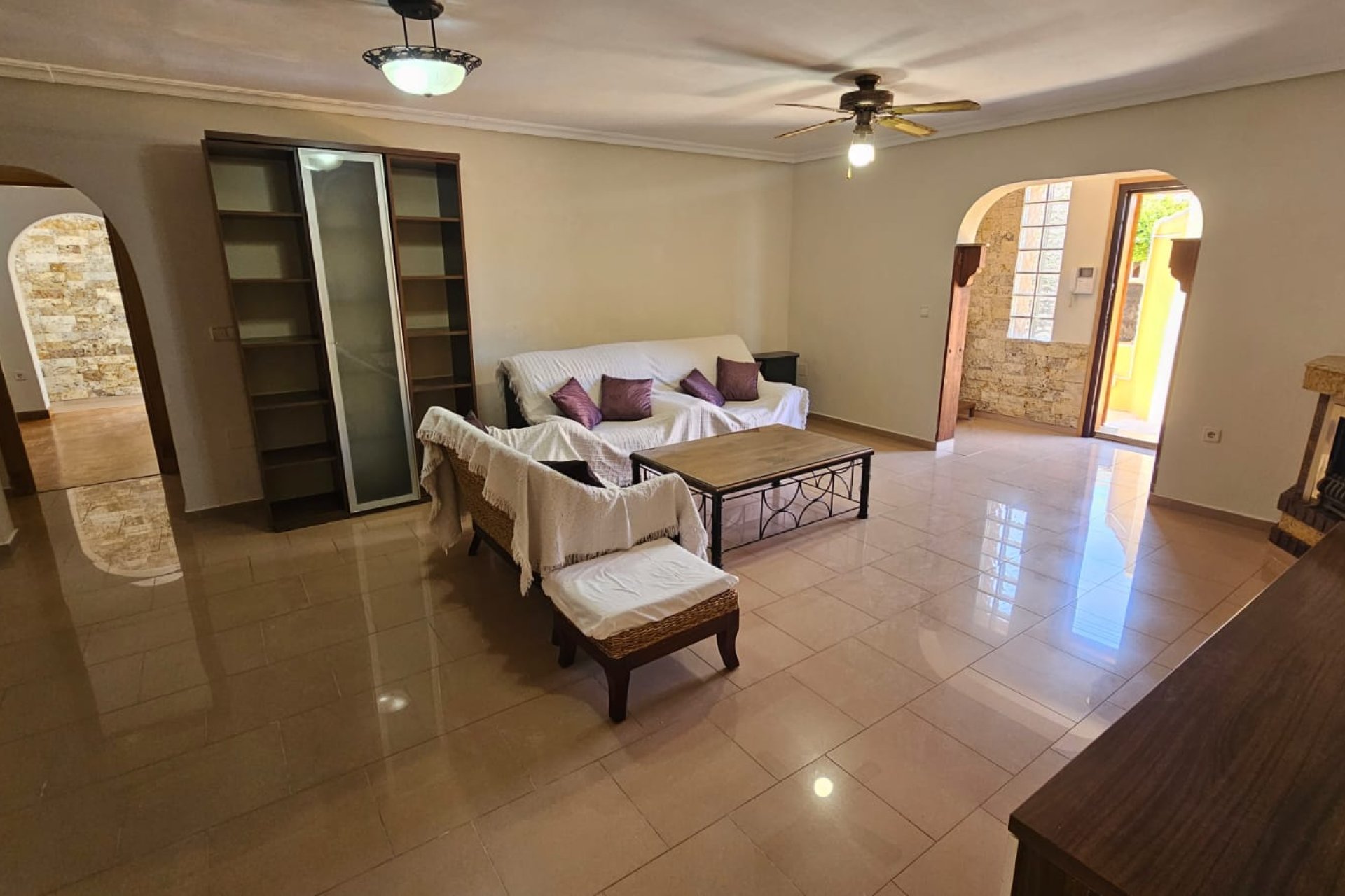 Resale - Villa - Los Alcázares