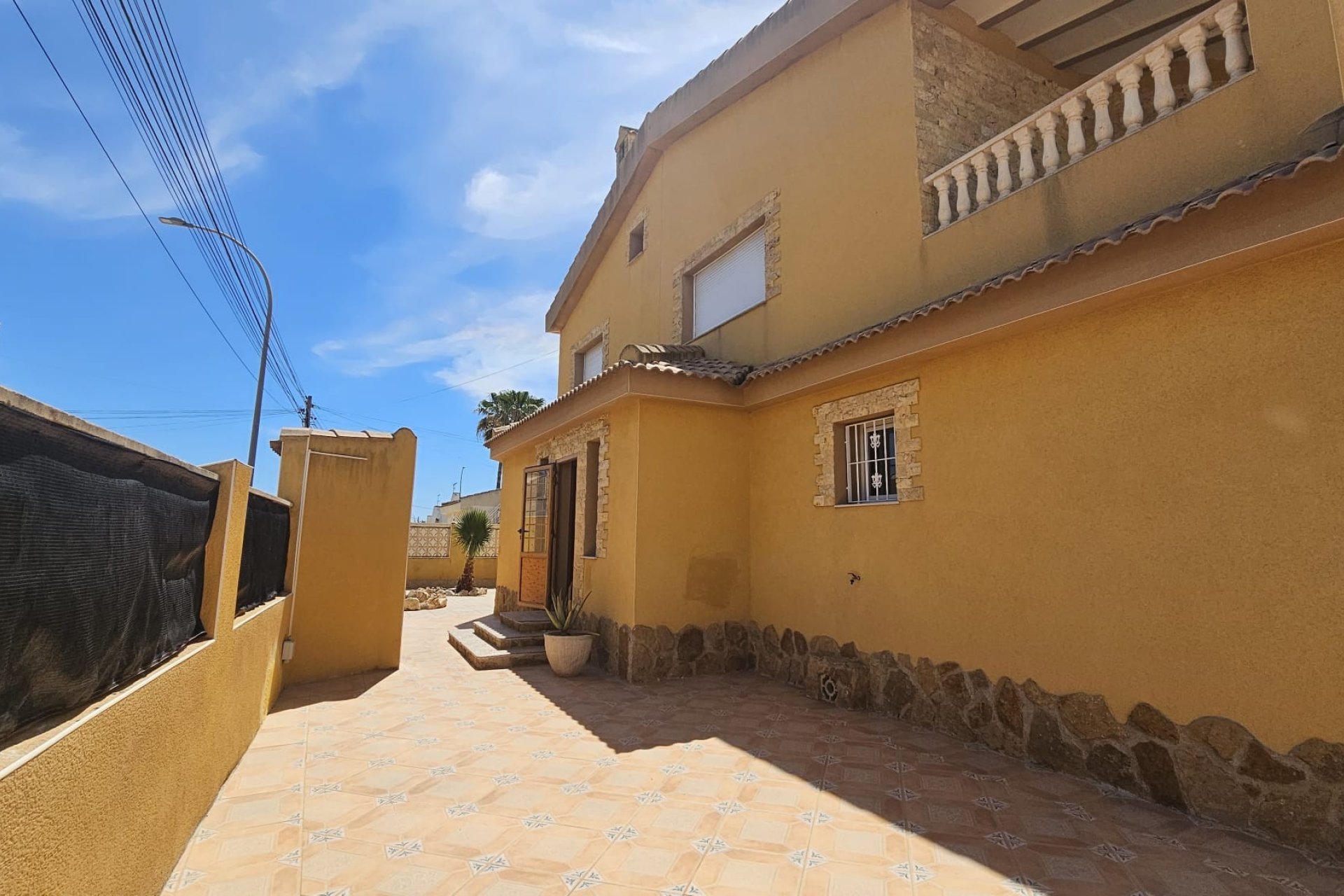 Resale - Villa - Los Alcázares