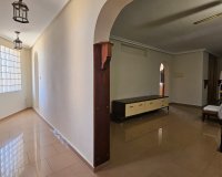 Resale - Villa - Los Alcázares