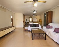 Resale - Villa - Los Alcázares