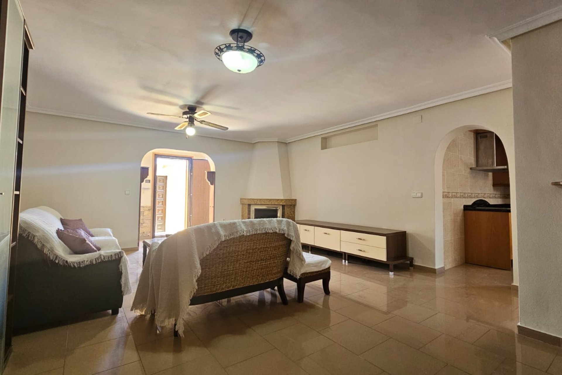 Resale - Villa - Los Alcázares