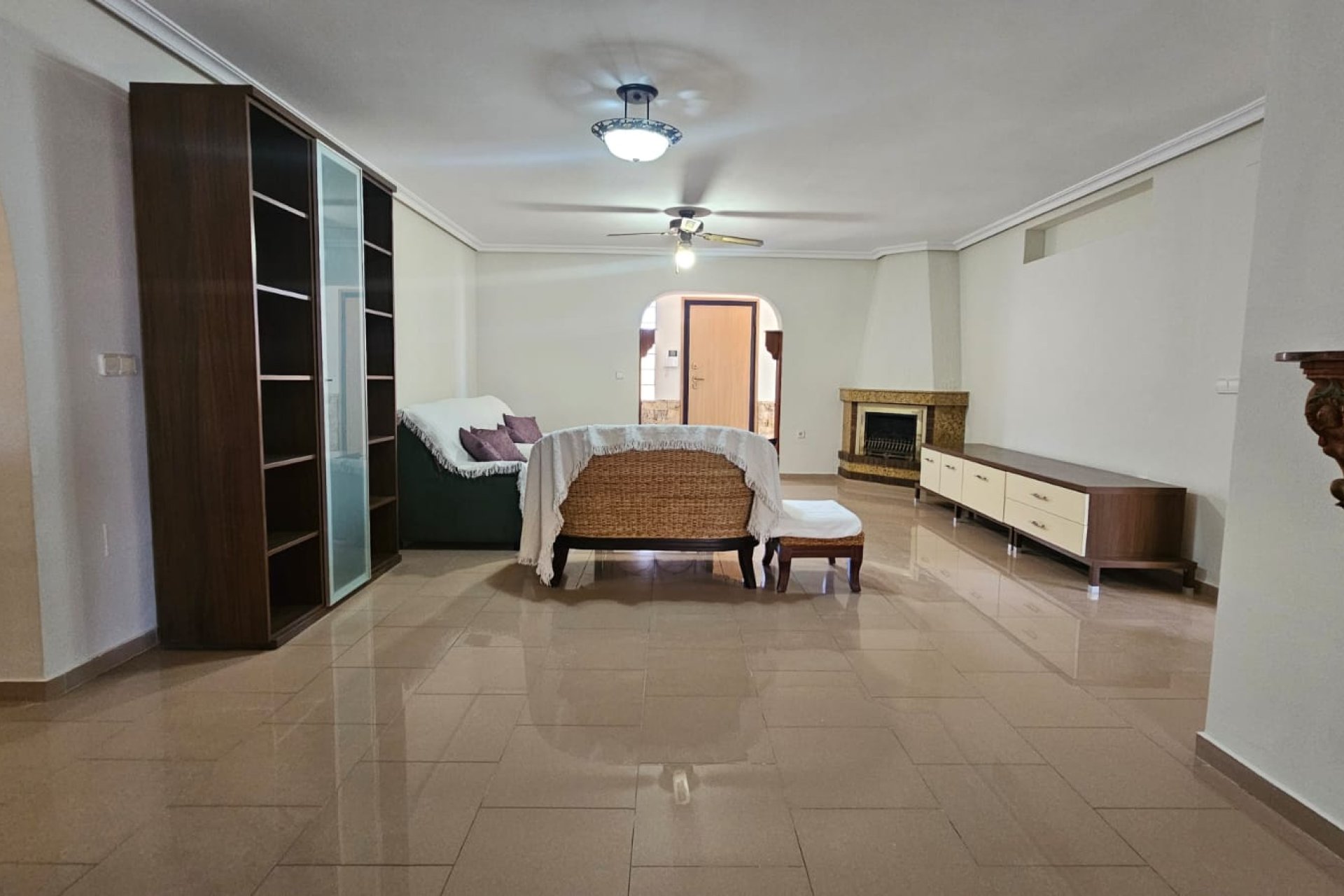 Resale - Villa - Los Alcázares