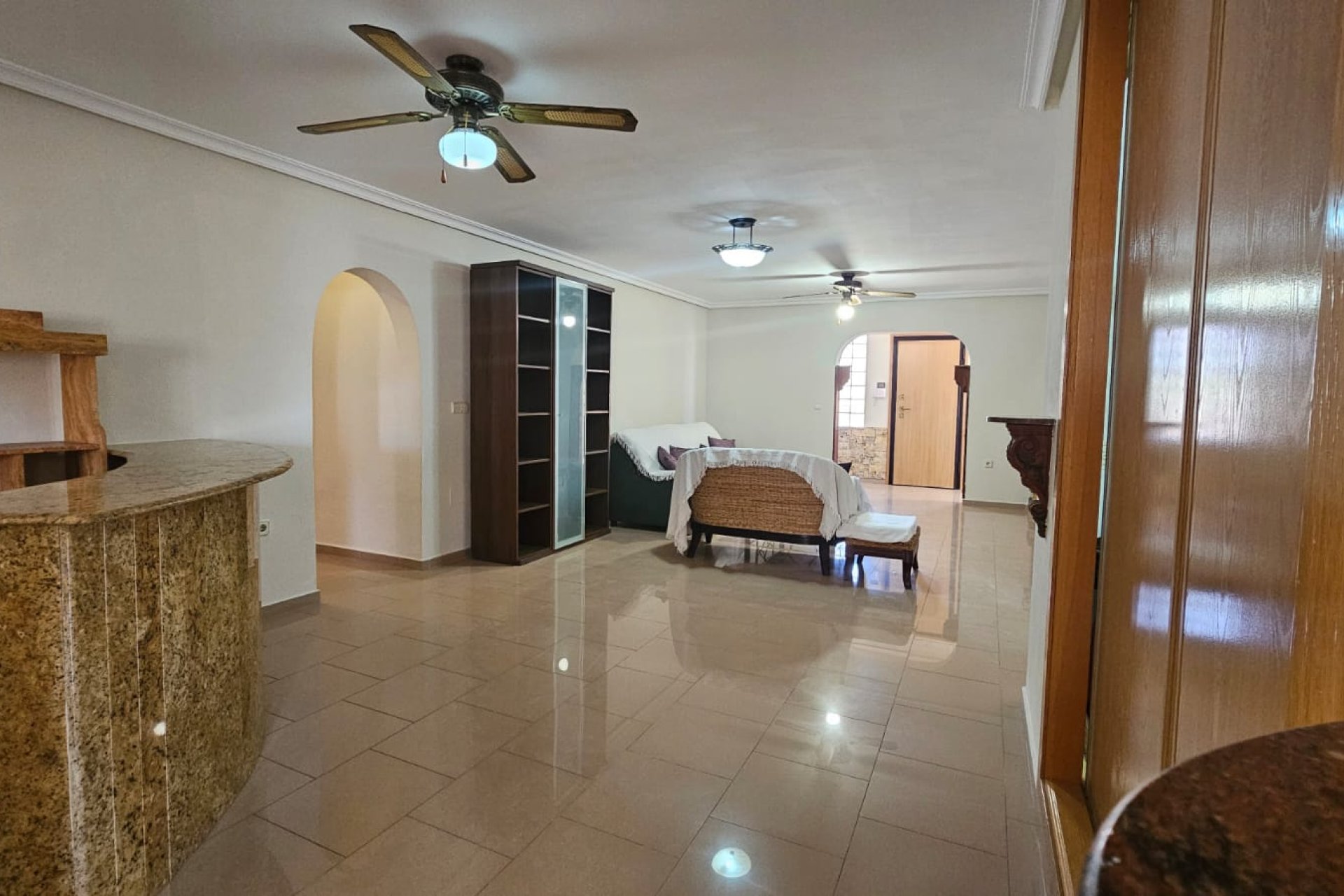 Resale - Villa - Los Alcázares