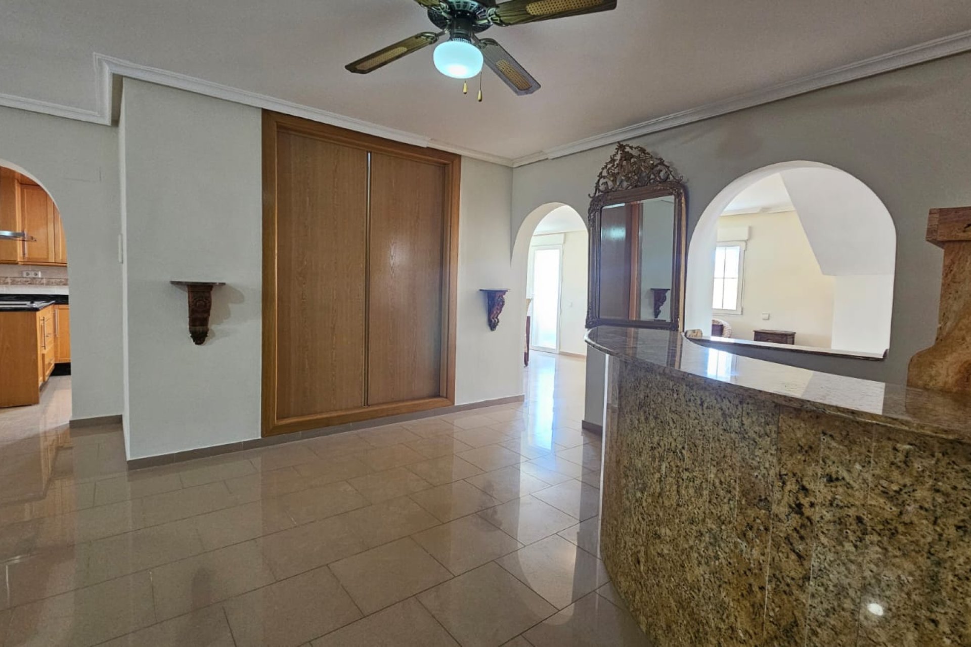 Resale - Villa - Los Alcázares