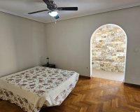 Resale - Villa - Los Alcázares