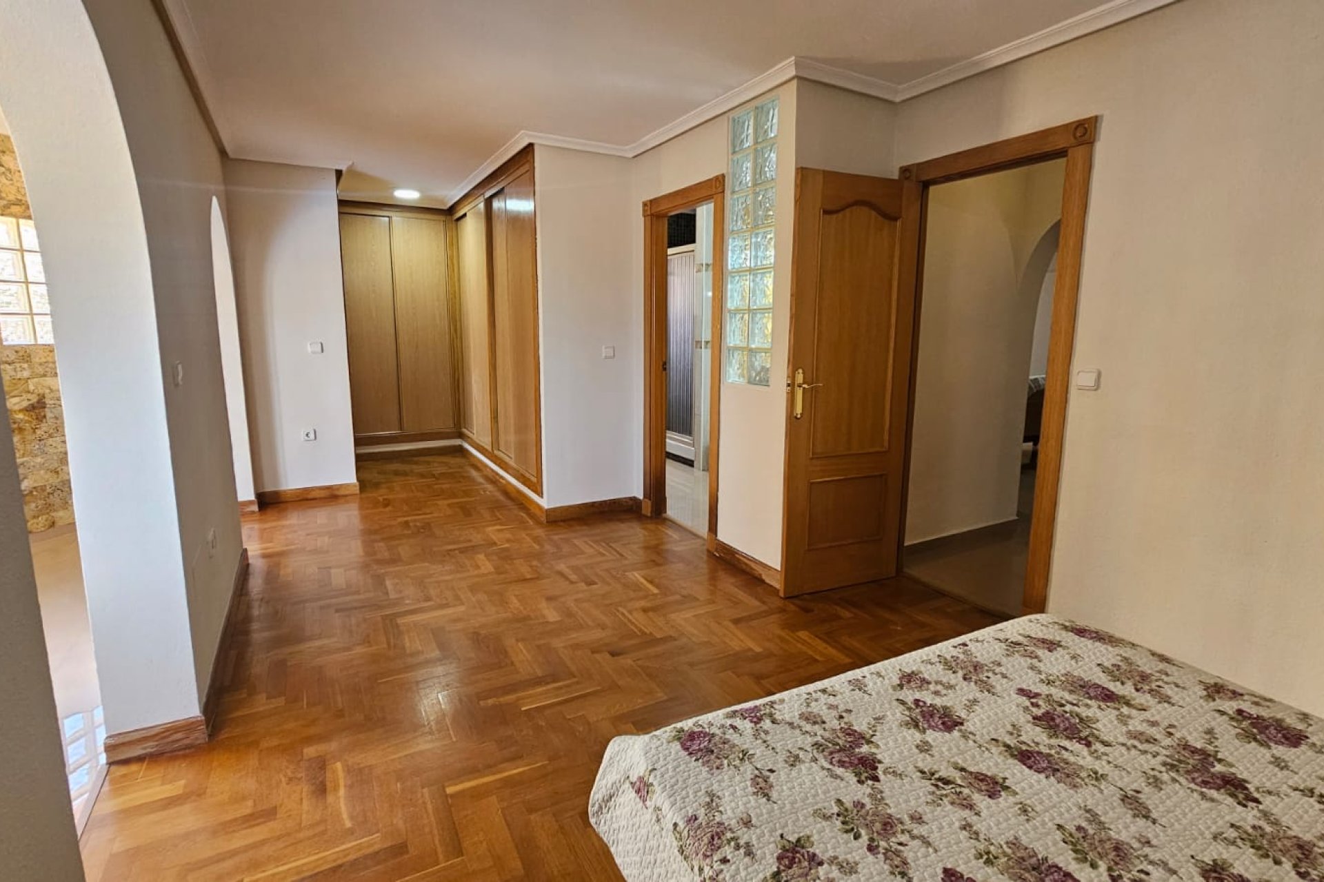 Resale - Villa - Los Alcázares