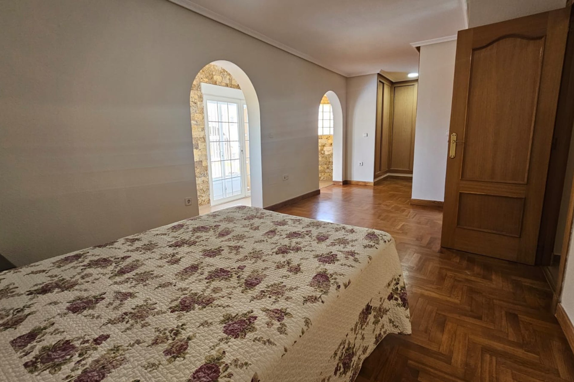 Resale - Villa - Los Alcázares