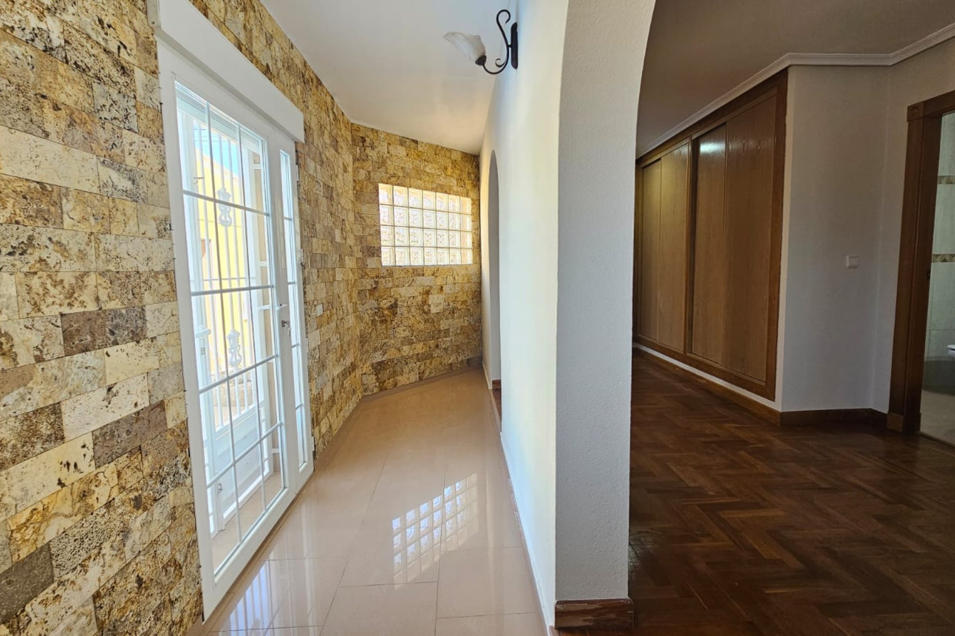 Resale - Villa - Los Alcázares