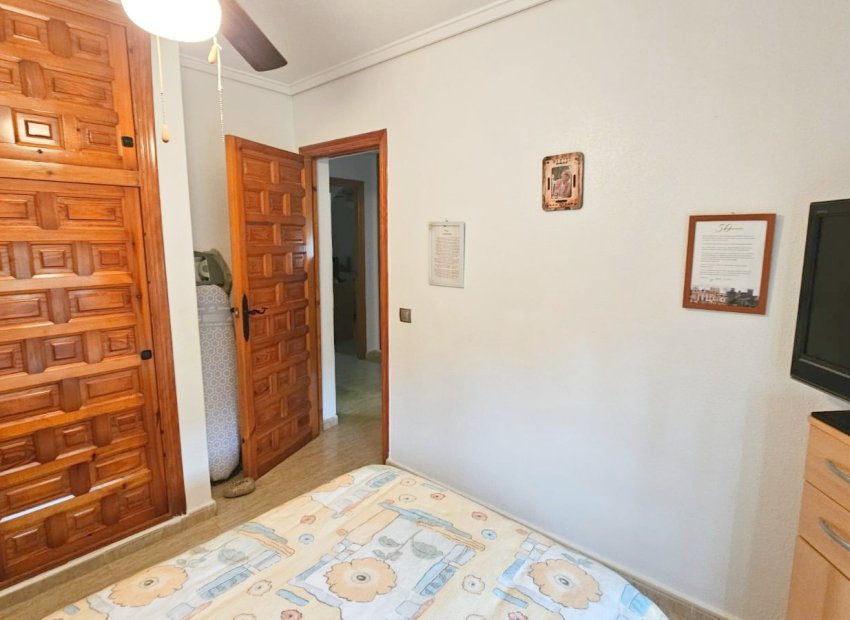 Resale - Villa - Los Alcázares