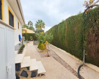 Resale - Villa - Los Alcázares