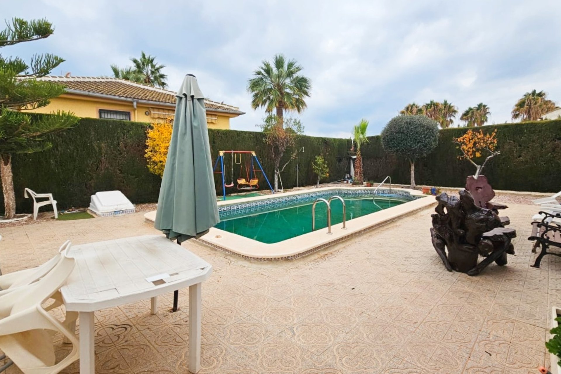 Resale - Villa - Los Alcázares