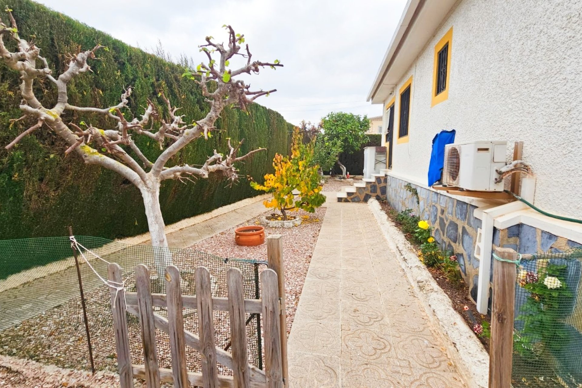 Resale - Villa - Los Alcázares