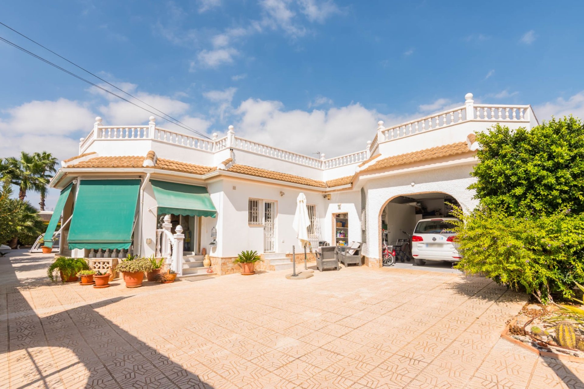 Resale - Villa - Los Alcázares