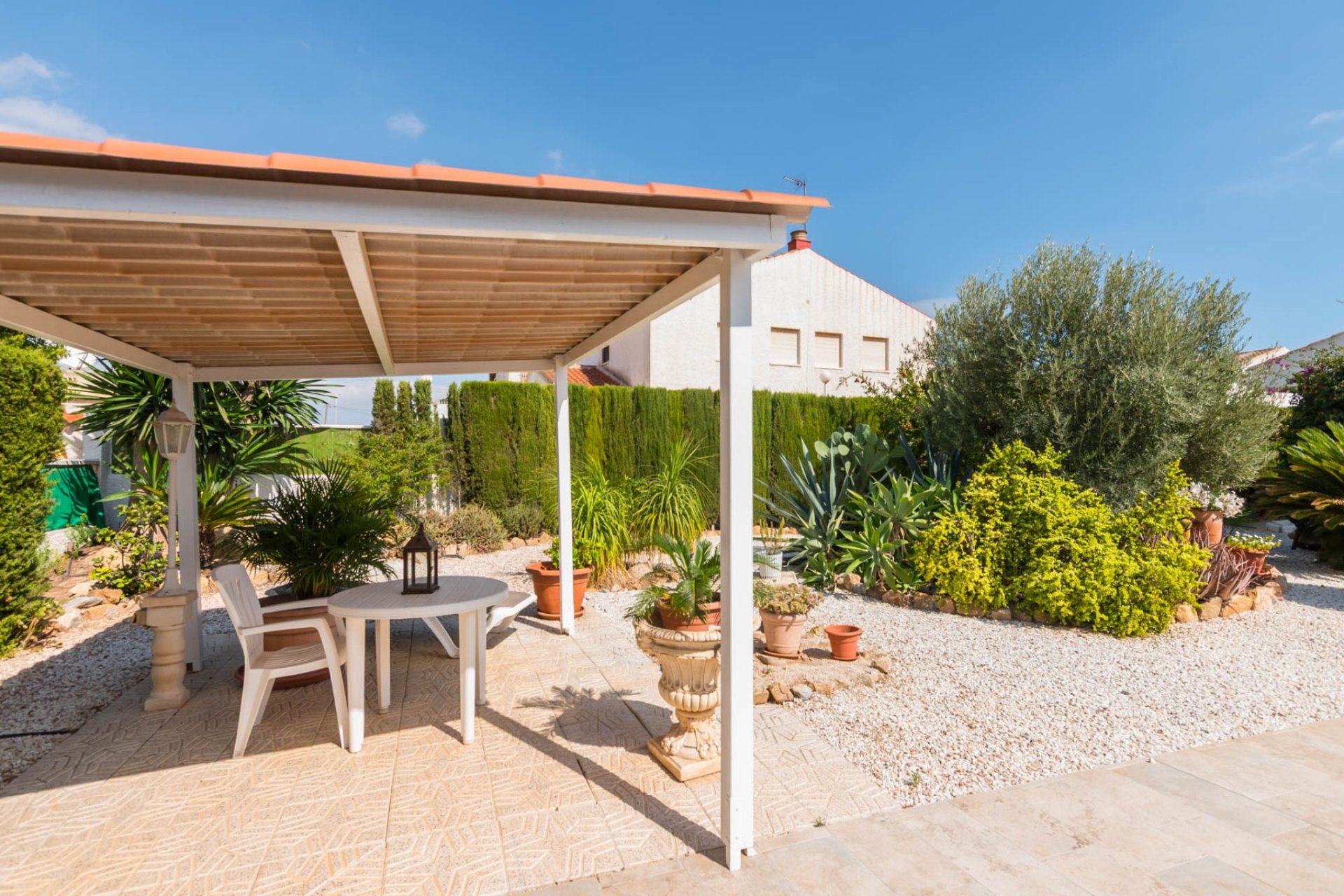 Resale - Villa - Los Alcázares