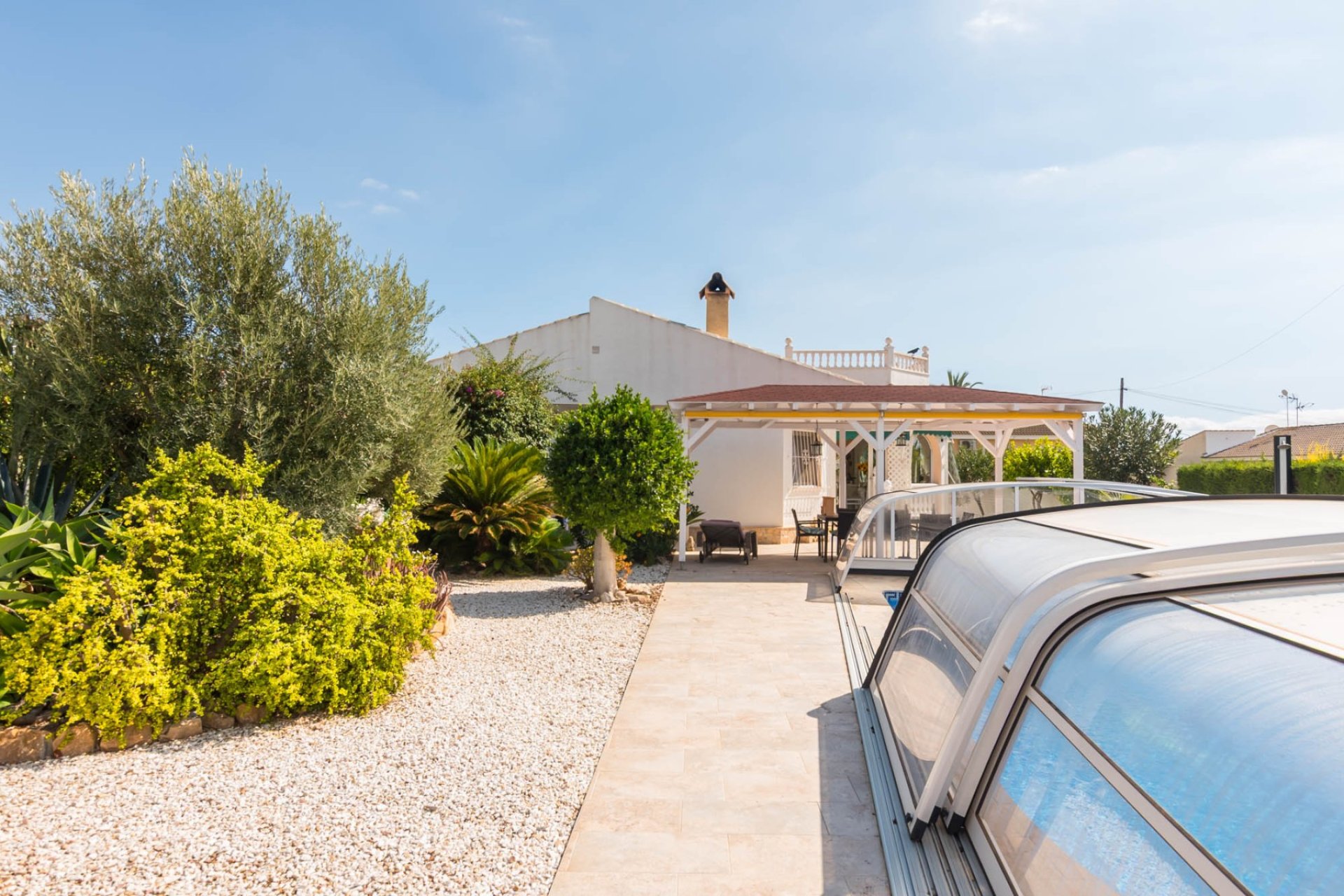 Resale - Villa - Los Alcázares