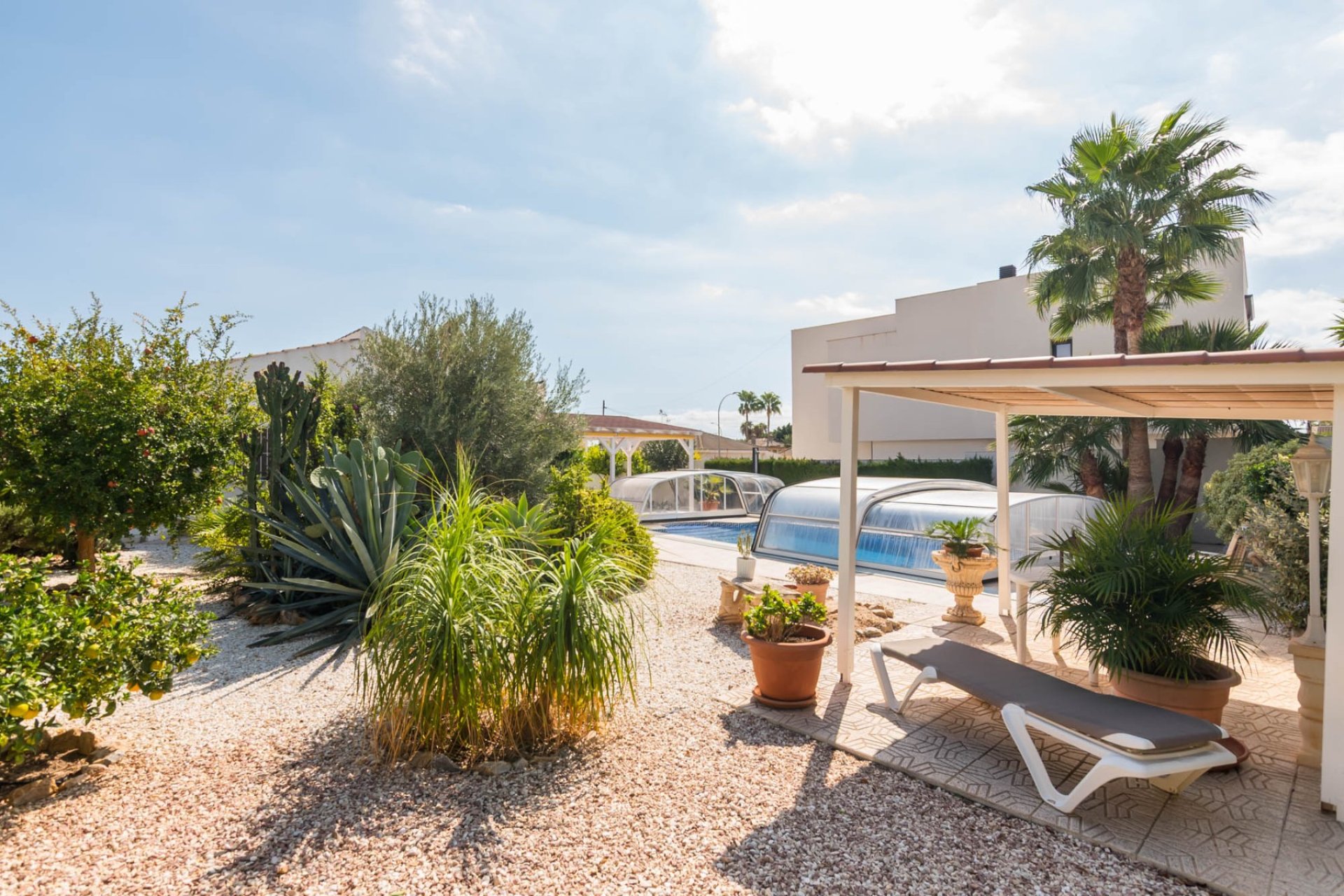 Resale - Villa - Los Alcázares