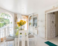 Resale - Villa - Los Alcázares