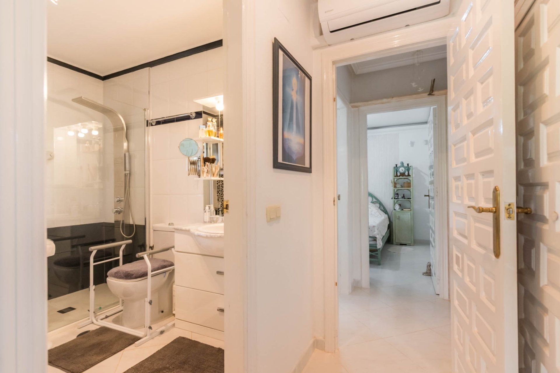 Resale - Villa - Los Alcázares