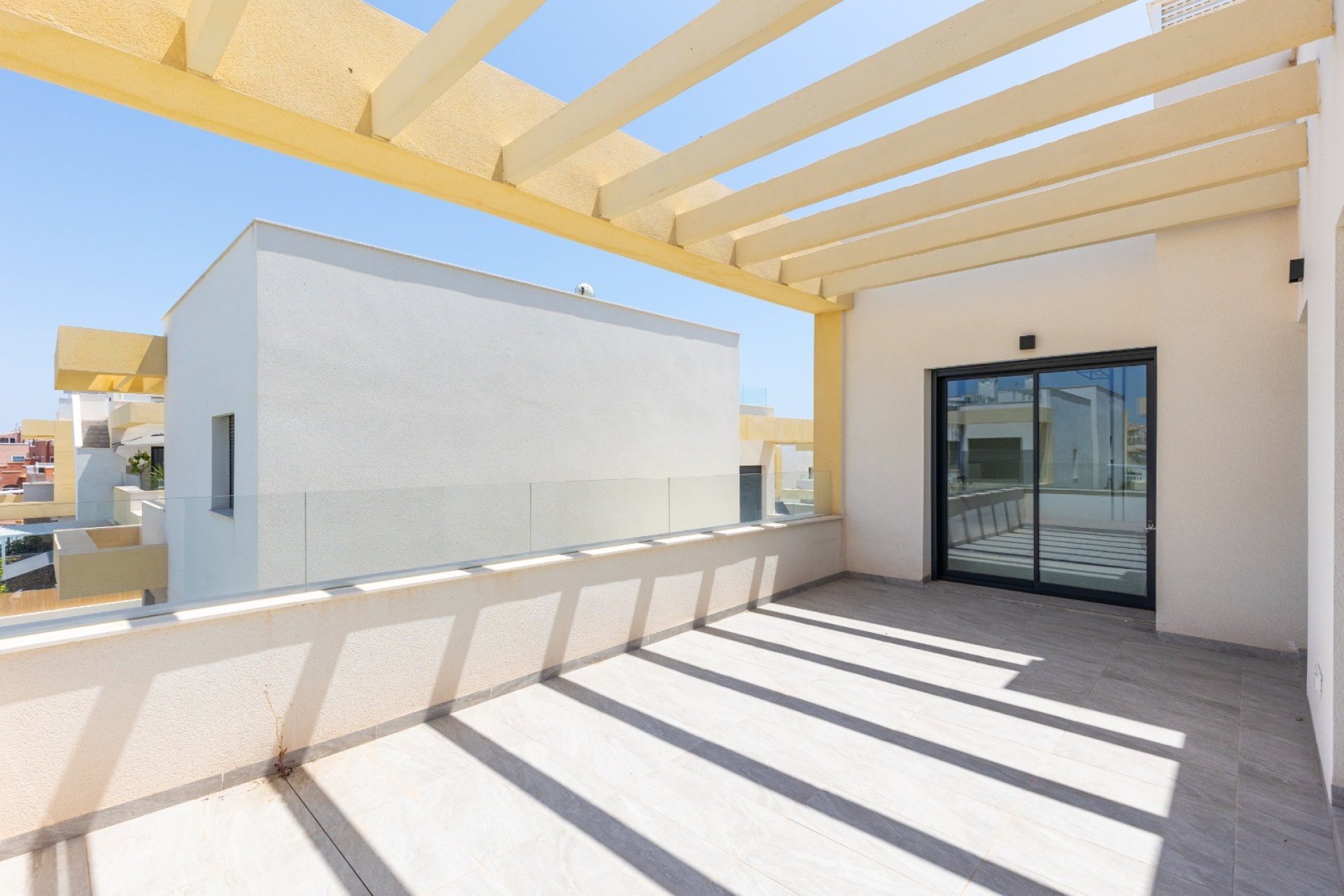 Resale - Villa - Los Montesinos - La Herrada