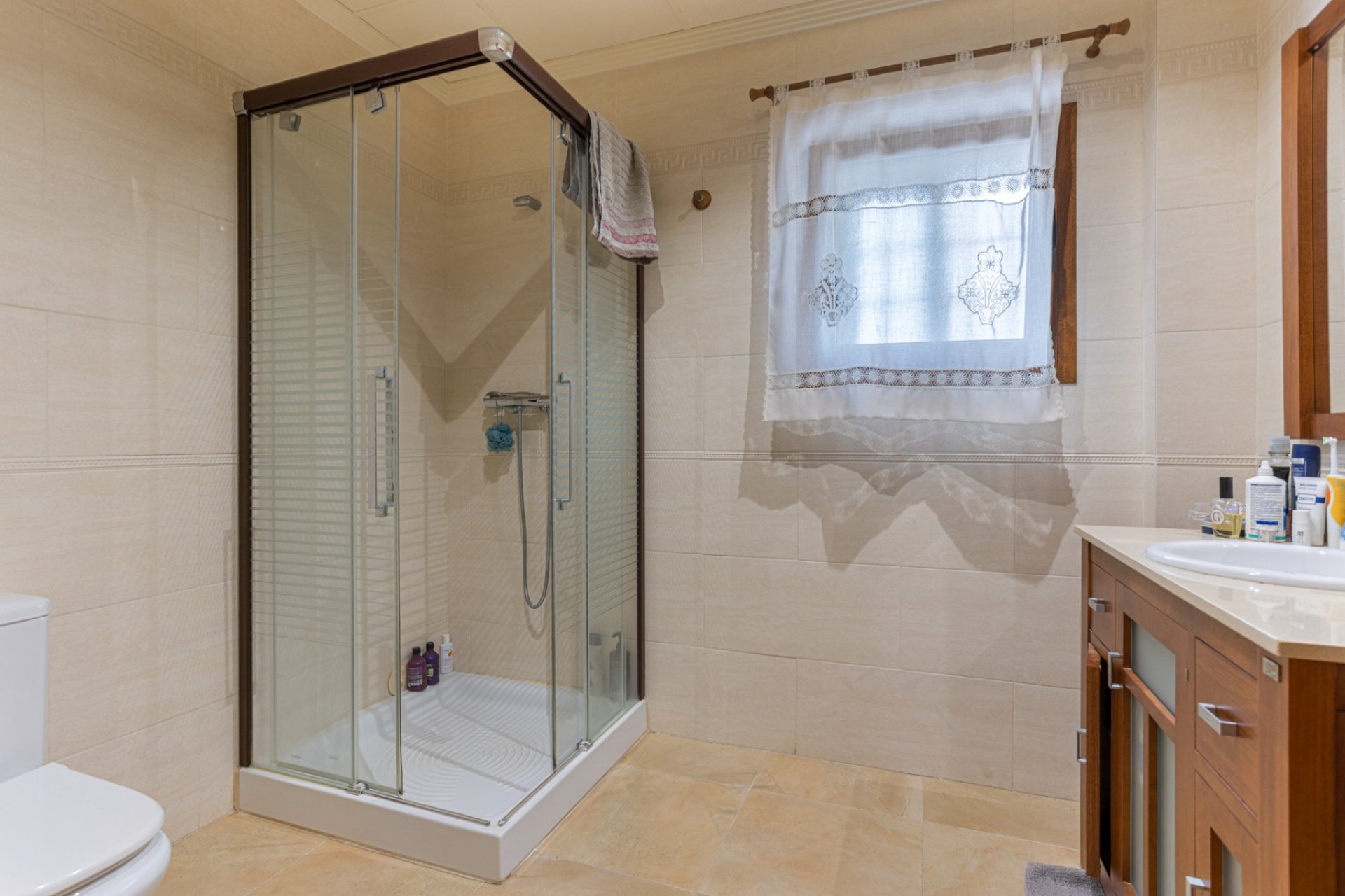 Resale - Villa - Los Montesinos - La Herrada