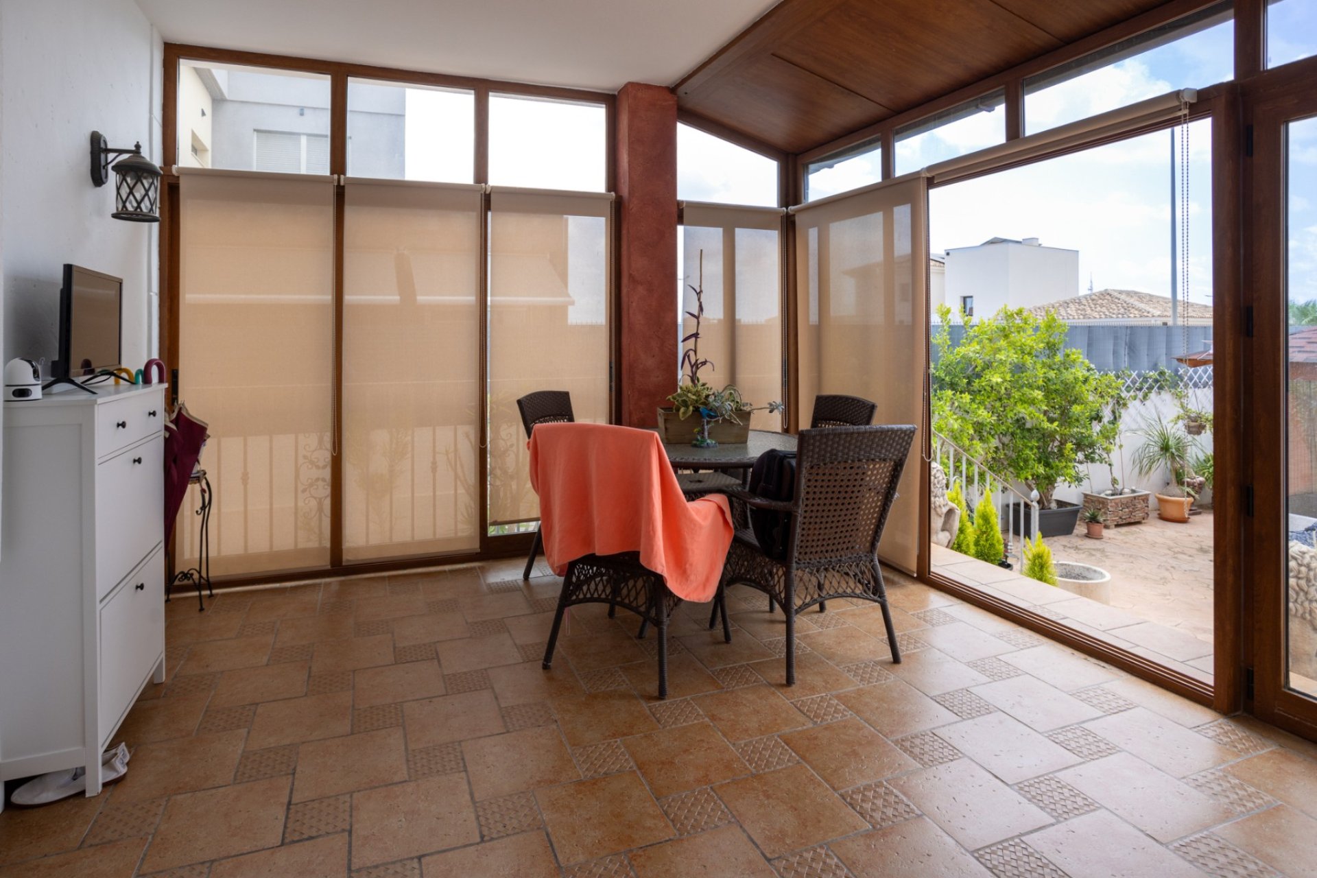 Resale - Villa - Los Montesinos - La Herrada