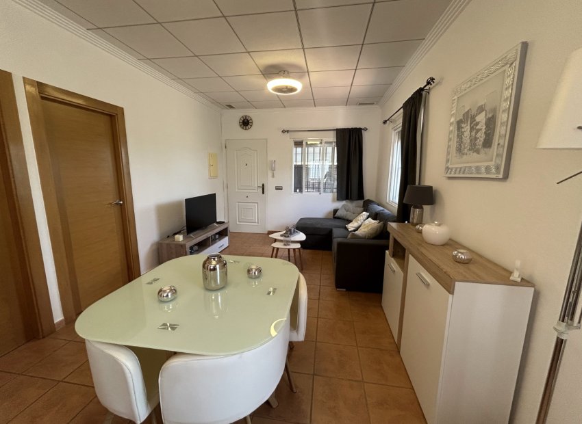 Resale - Villa - Los Urrutias