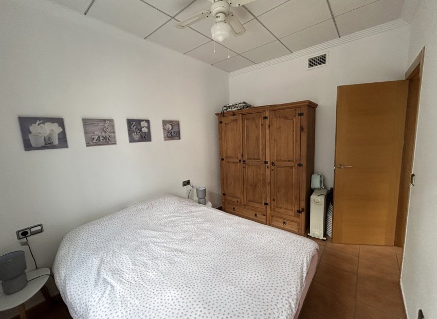 Resale - Villa - Los Urrutias