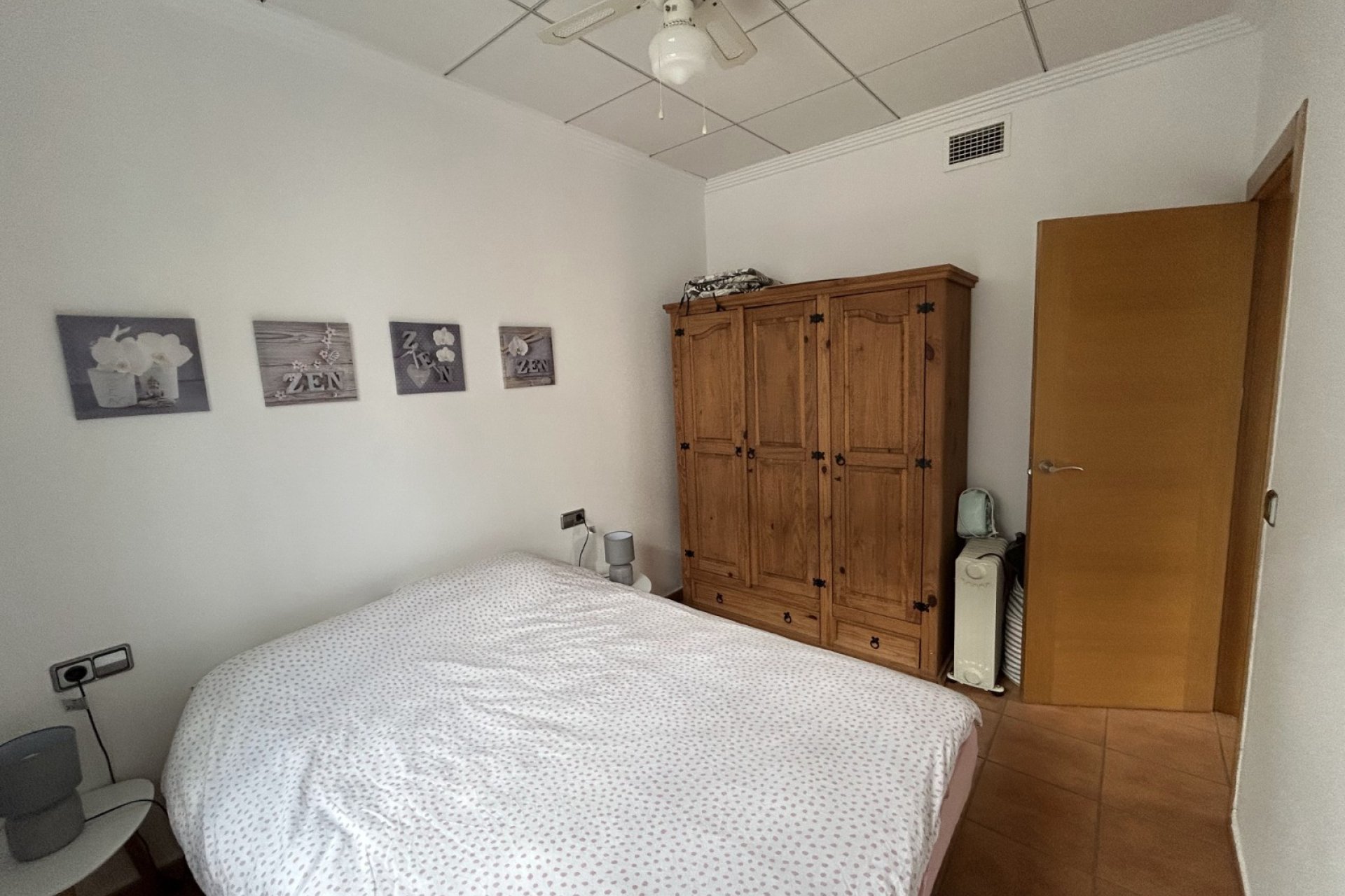 Resale - Villa - Los Urrutias