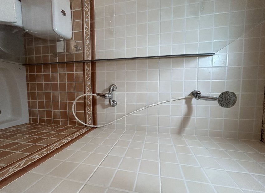 Resale - Villa - Los Urrutias