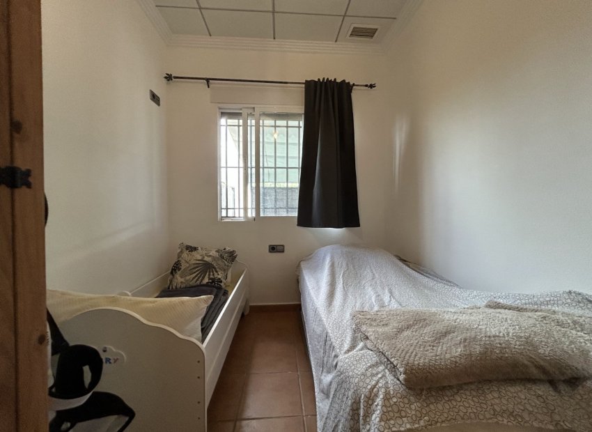 Resale - Villa - Los Urrutias