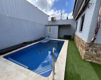Resale - Villa - Los Urrutias