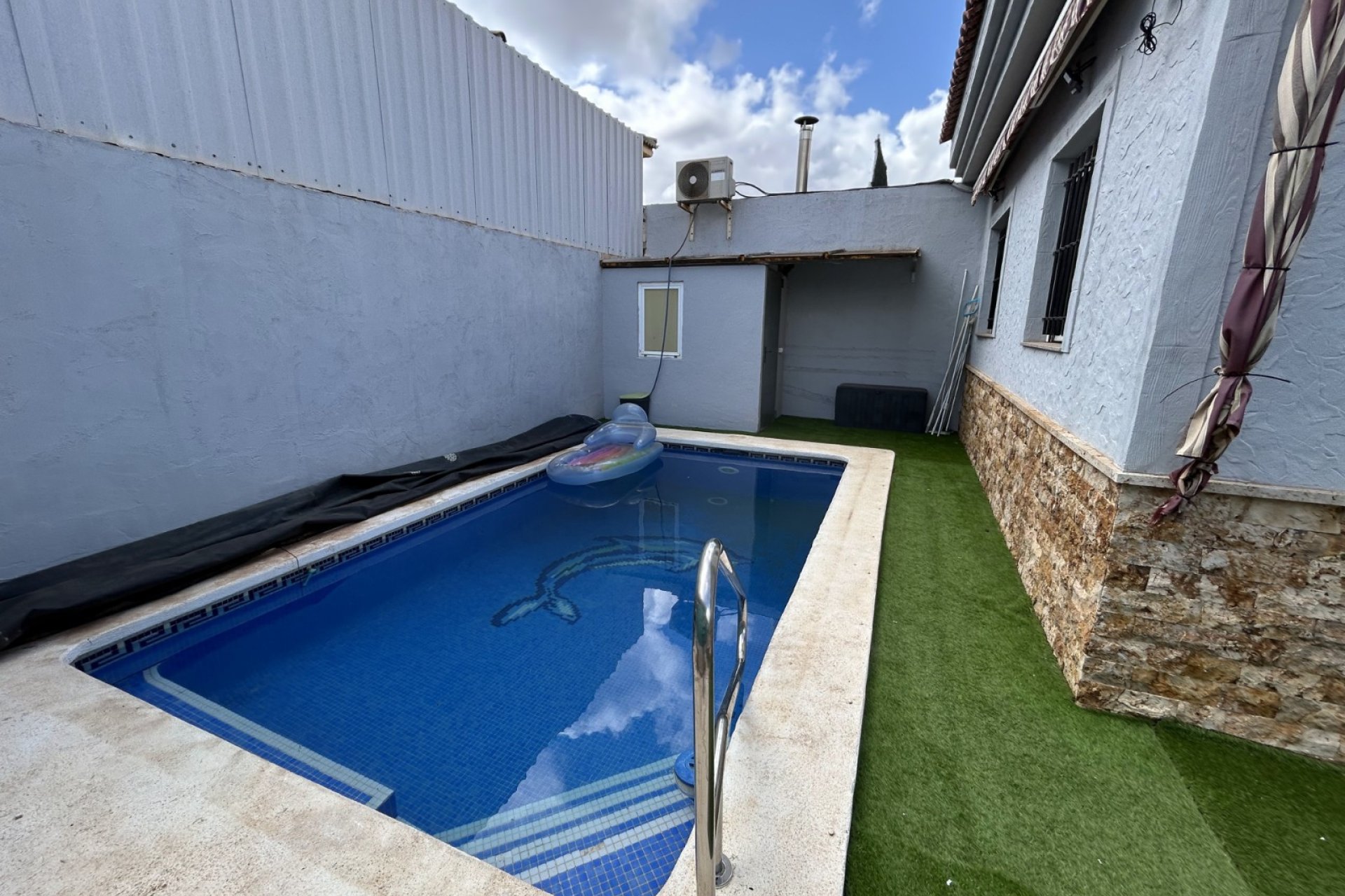 Resale - Villa - Los Urrutias