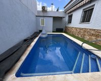 Resale - Villa - Los Urrutias