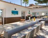 Resale - Villa - Marbella - Elviria