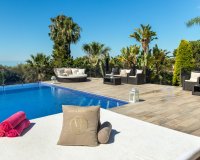 Resale - Villa - Marbella - Elviria