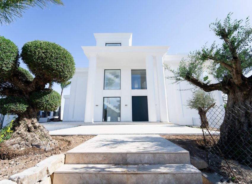 Resale - Villa - Marbella - Golden Mile