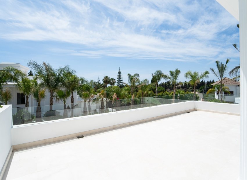 Resale - Villa - Marbella - Golden Mile